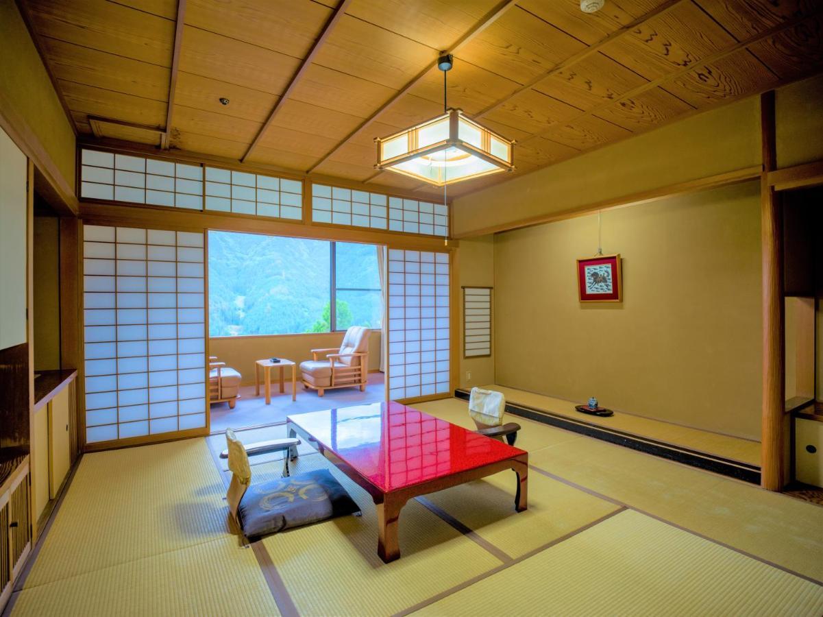 Yunoshimakan Gero Exterior foto